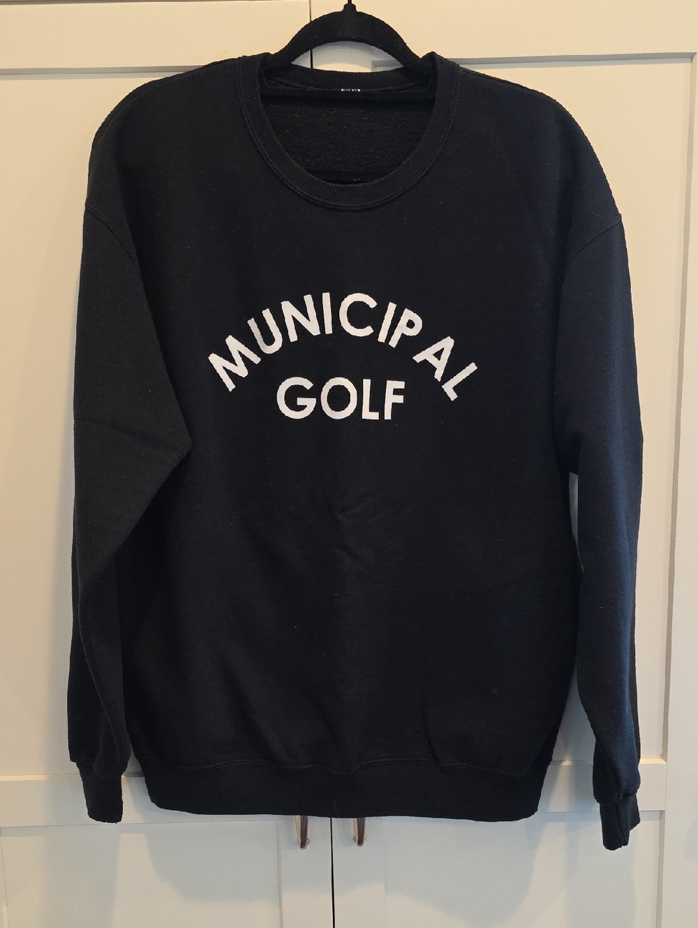 Municiple Men's Black Crewneck Sweatshirt Large